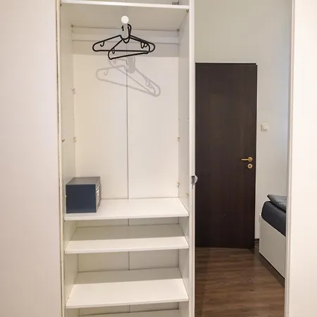 Sensational Location 3room