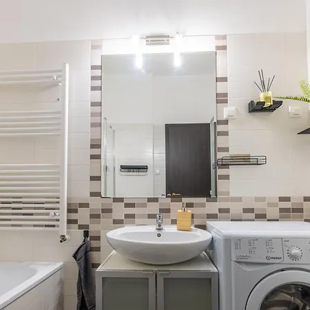 Daire Free Parkin Sensational Location 3room