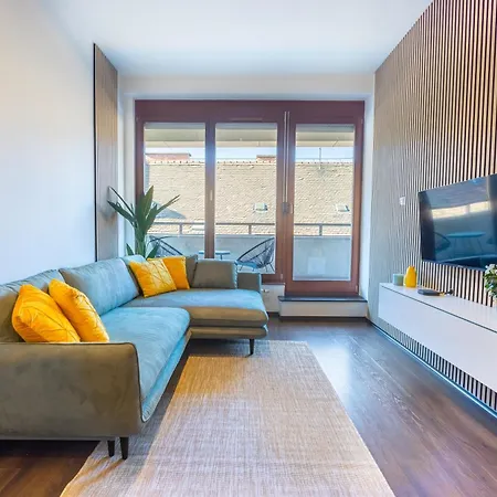 Daire Free Parkin Sensational Location 3room *