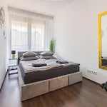 Sensational Location 3room
